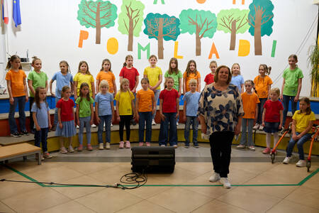 063_revija otroških zborov I.dan 26